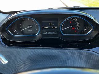 Peugeot 2008 Allure 120cv año 2015