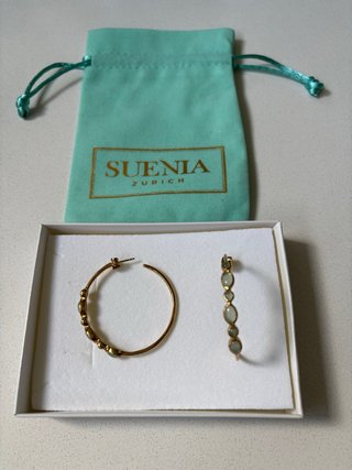 Pendientes aro Suenia oro y verde 4 cms