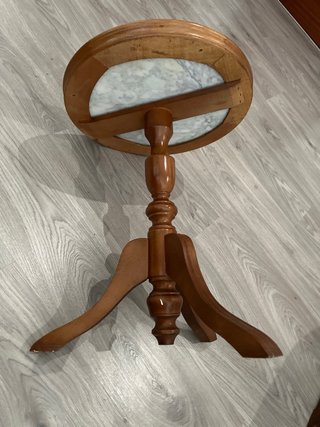 Mesa auxiliar 50 Alto x 32 Base Mármol