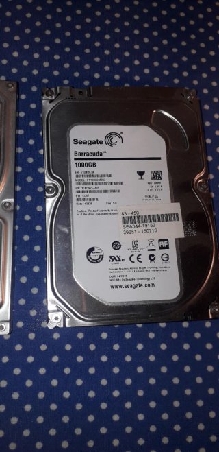 Maxtor 200GB y Seagate 1TB Discos Duros