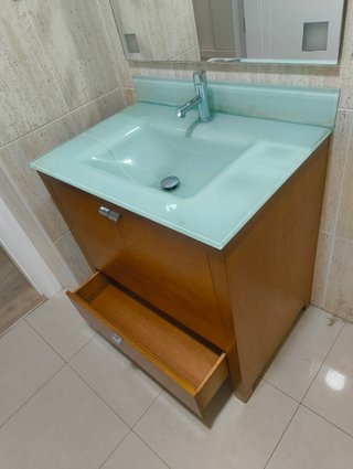 Mueble de baño madera