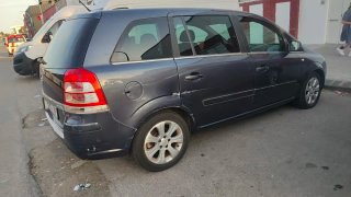 Opel Zafira 2008 Diésel pegatina B