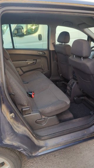 Opel Zafira 2008 Diésel pegatina B