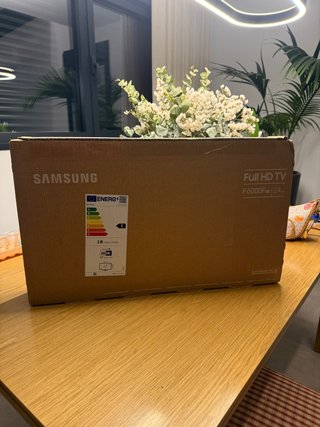 Samsung TV LED 24 Full HD