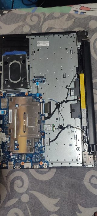 Ordenador Portatil Lenovo 110-151B