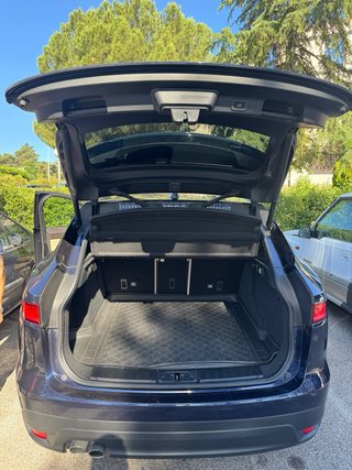 Jaguar F-Pace 2018