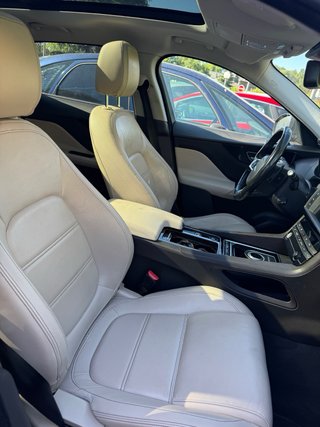 Jaguar F-Pace 2018