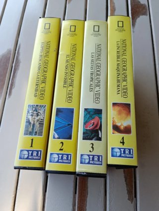 4 Cintas National Geographic VHS Documentales