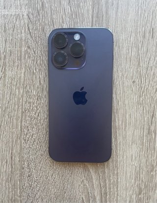 iPhone 14 Pro Apple