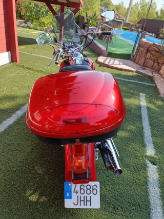 Daelim Daystar roja + 2 Cascos + Seguro
