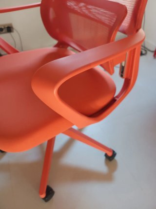 Silla de Oficina Hedara Regulable Reposabrazos