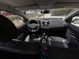 Dacia Sandero 2016 141000km  pegatina C