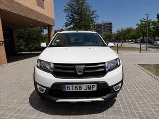 Dacia Sandero 2016 141000km  pegatina C
