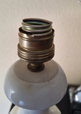 Lámpara de mármol antigua