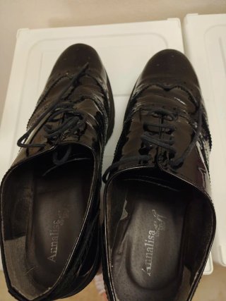 Scarpe donna nere lucide 40