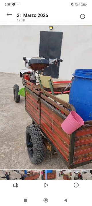 Motocultor con remolque y arado