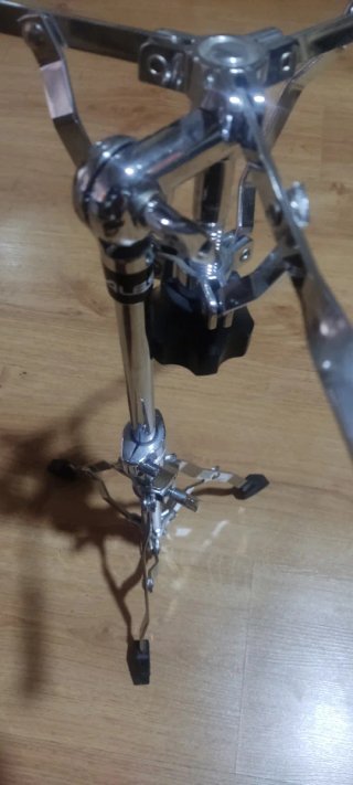 Soporte Caja Alesis