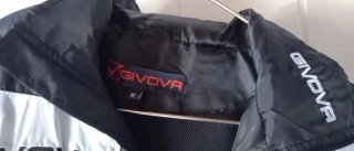 Cortavientos Givova Negro y Blanco