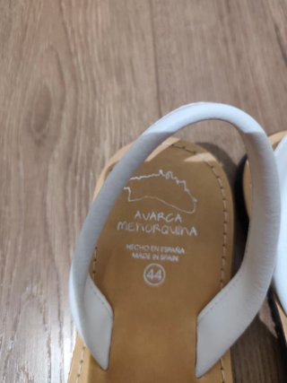 Menorquinas blancas hombre