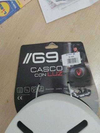 Casco G69 con Luz Bicicleta/Patinete
