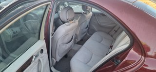 Mercedes-Benz Clase C 220 cdi 4p