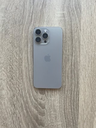 iPhone 15 Pro Max