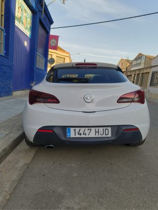 OPEL Astra 2.0 CDTi SS 165 CV Sportive