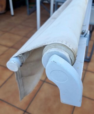 TOLDO beige de 3m de ancho x 2 metros largo USADO