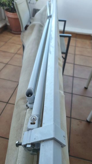 TOLDO beige de 3m de ancho x 2 metros largo USADO