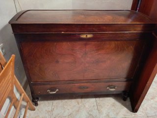 Juego de dos baules de madera