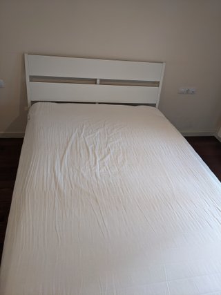 Estructura cama y colchón