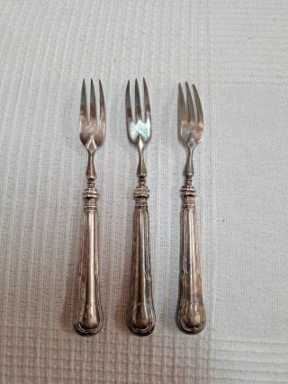 Set de 3 antiguos Tenedores de Plata