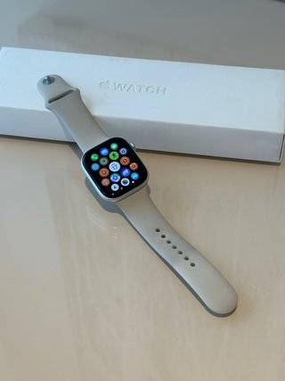 Apple Watch Series 10 46mm GPS + Celular Plata