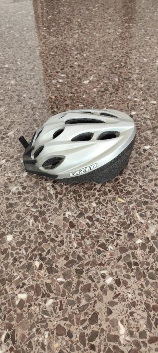 Bicicleta de montaña negra