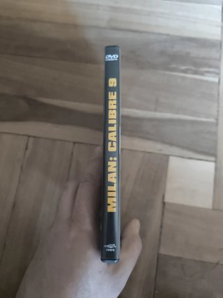 Milan: Calibre 9 DVD