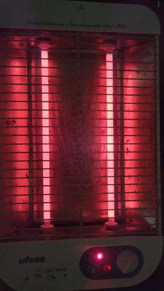 Calentador Ufesa 600W