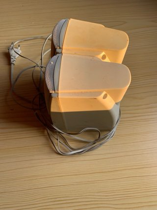 Altavoces Saturn PC Vintage Beige