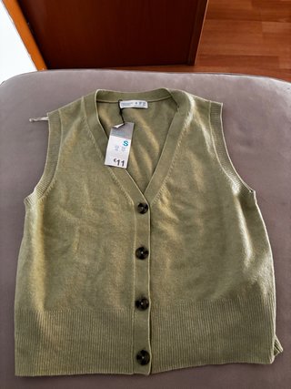 Giubbotto in maglia verde oliva Primark Taglia S/M
