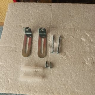 Escuadras metálicas