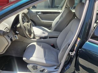 Mercedes-Benz Clase C 2003