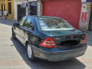 Mercedes-Benz Clase C 2003