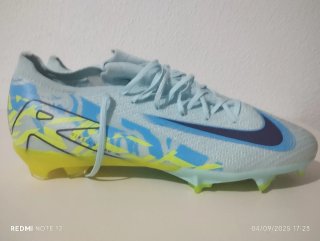 Botas de fútbol Nike