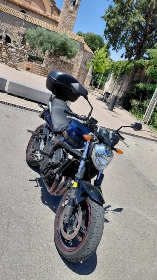 Yamaha FZ6 S2 2009 Negra En santa coloma de graman