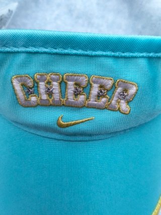 Visera Nike Vintage Cheer Turquesa y Amarilla