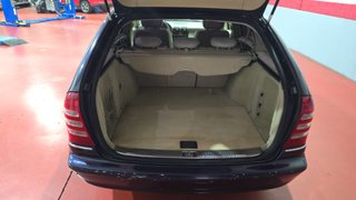 Mercedes-Benz Clase C 2006