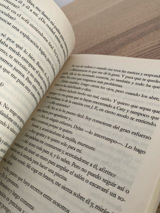 Libro Adivina quien soy esta noche