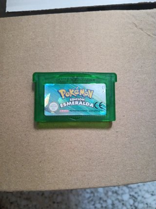 Pokémon Edición Esmeralda GBA