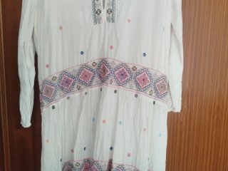 Vestido Zara blanco bordado tipo ibicenco
