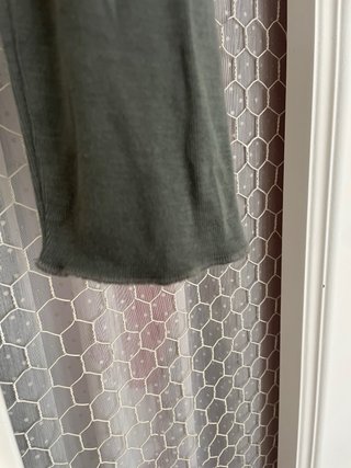 Camiseta Zara gris manga larga
