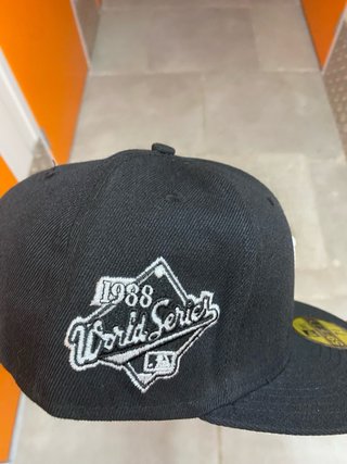 Gorra New Era LA Negra